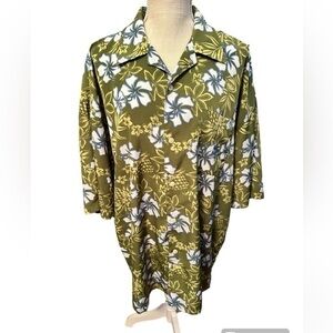 EUC Clench Hawaiian Button Down size XXL‎